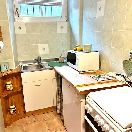 Charme - Panoramic Garden And View デルヴィオ